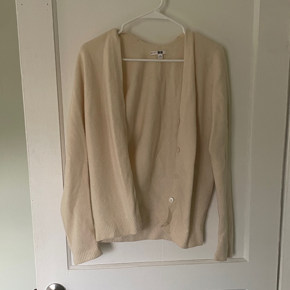 Uniqlo Wool Cardigan Sweater